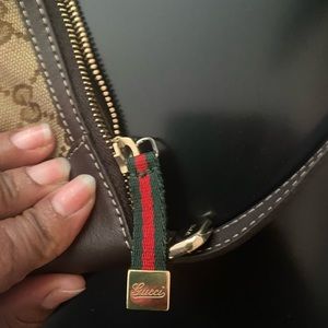 Gucci purse